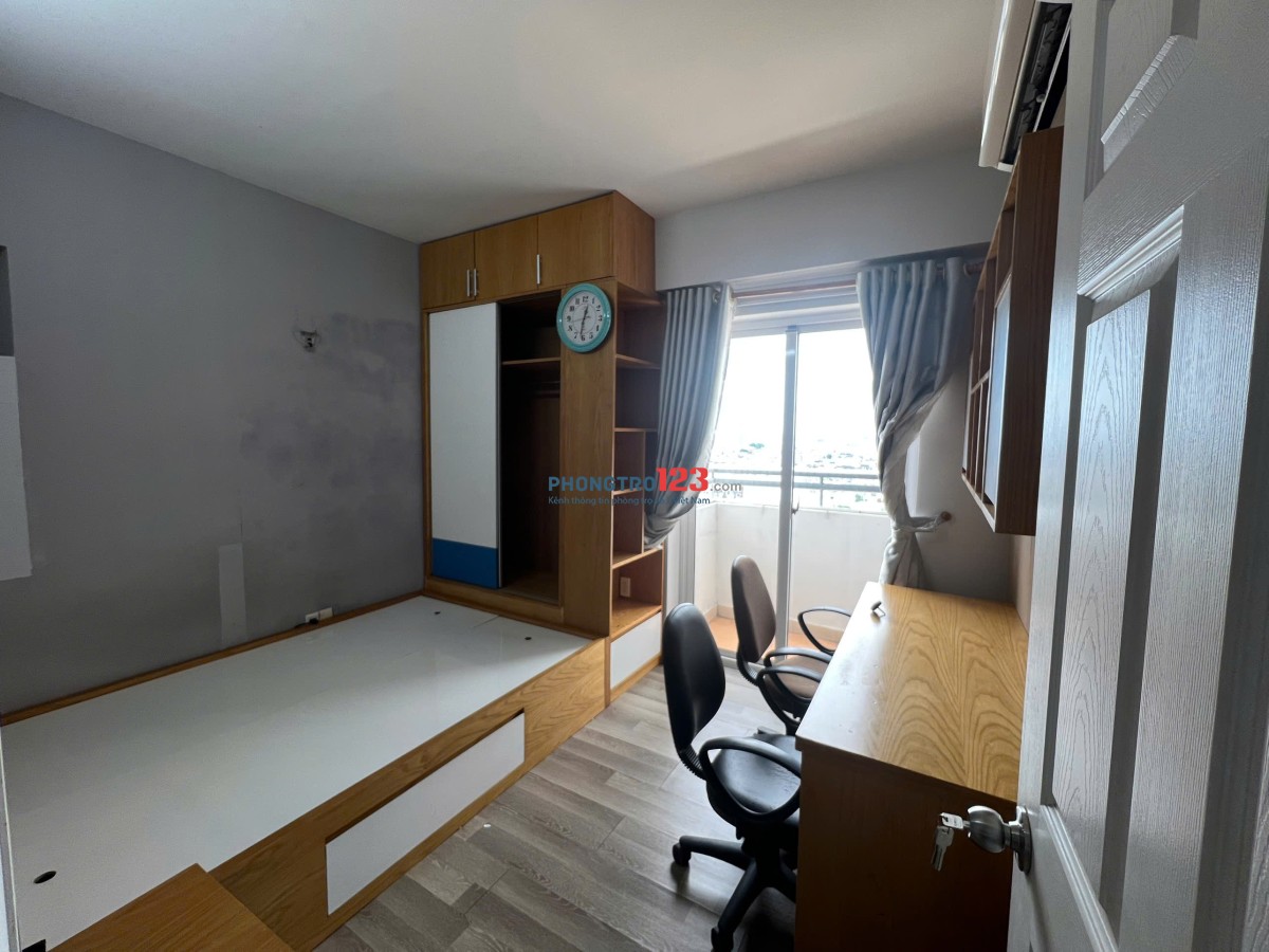 Chính chủ cho thuê chung cư Bàu Cát 2 Full nội thất 2PN 2WC 80m2