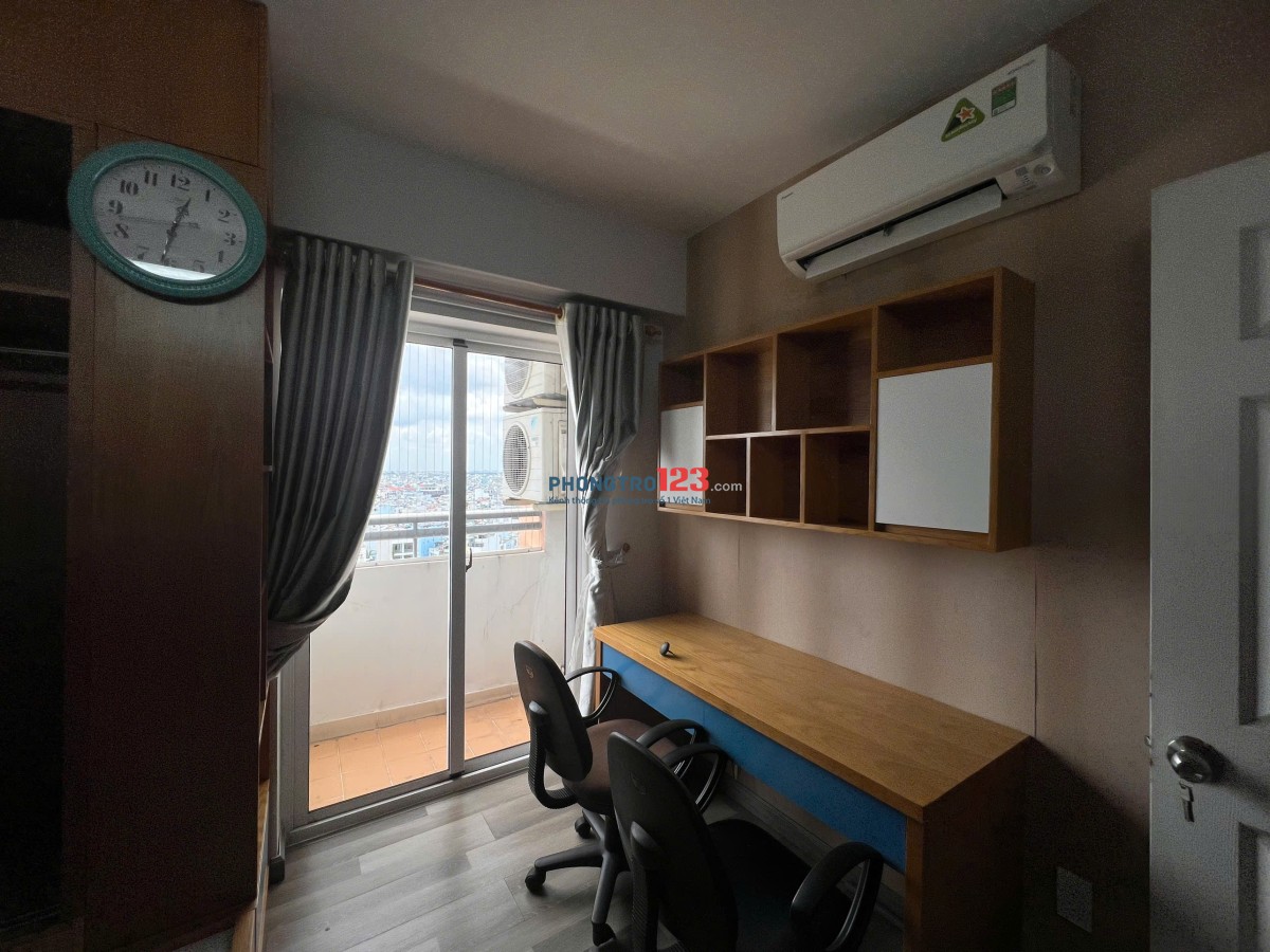 Chính chủ cho thuê chung cư Bàu Cát 2 Full nội thất 2PN 2WC 80m2