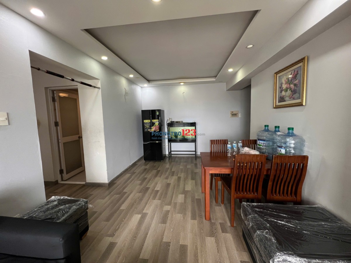 Chính chủ cho thuê chung cư Bàu Cát 2 Full nội thất 2PN 2WC 80m2
