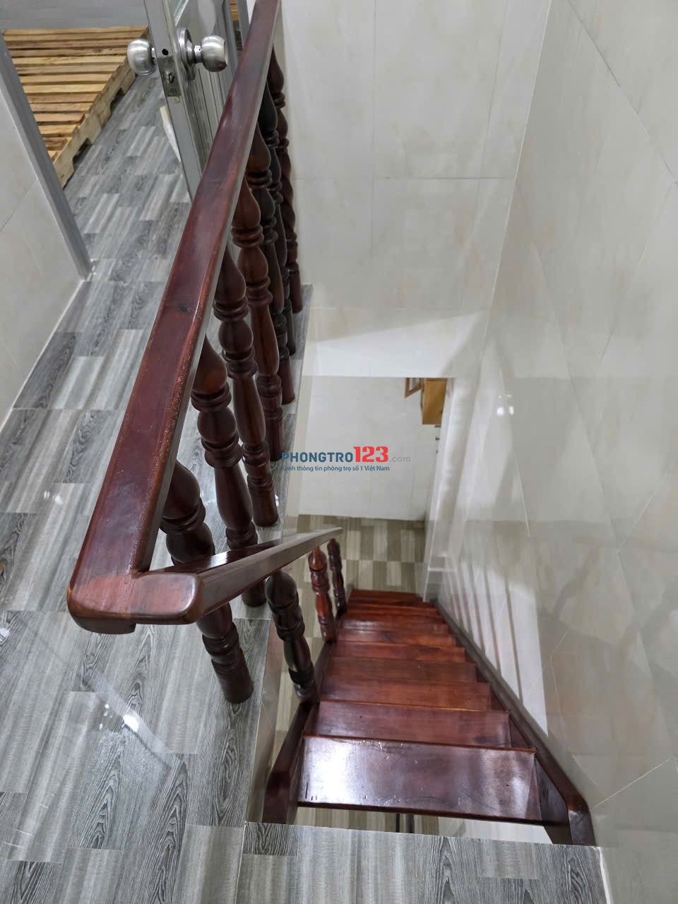 Phòng trọ 2 phòng ngủ có sẵn nội thất tiện nghi như hình tại TP Bến Tre