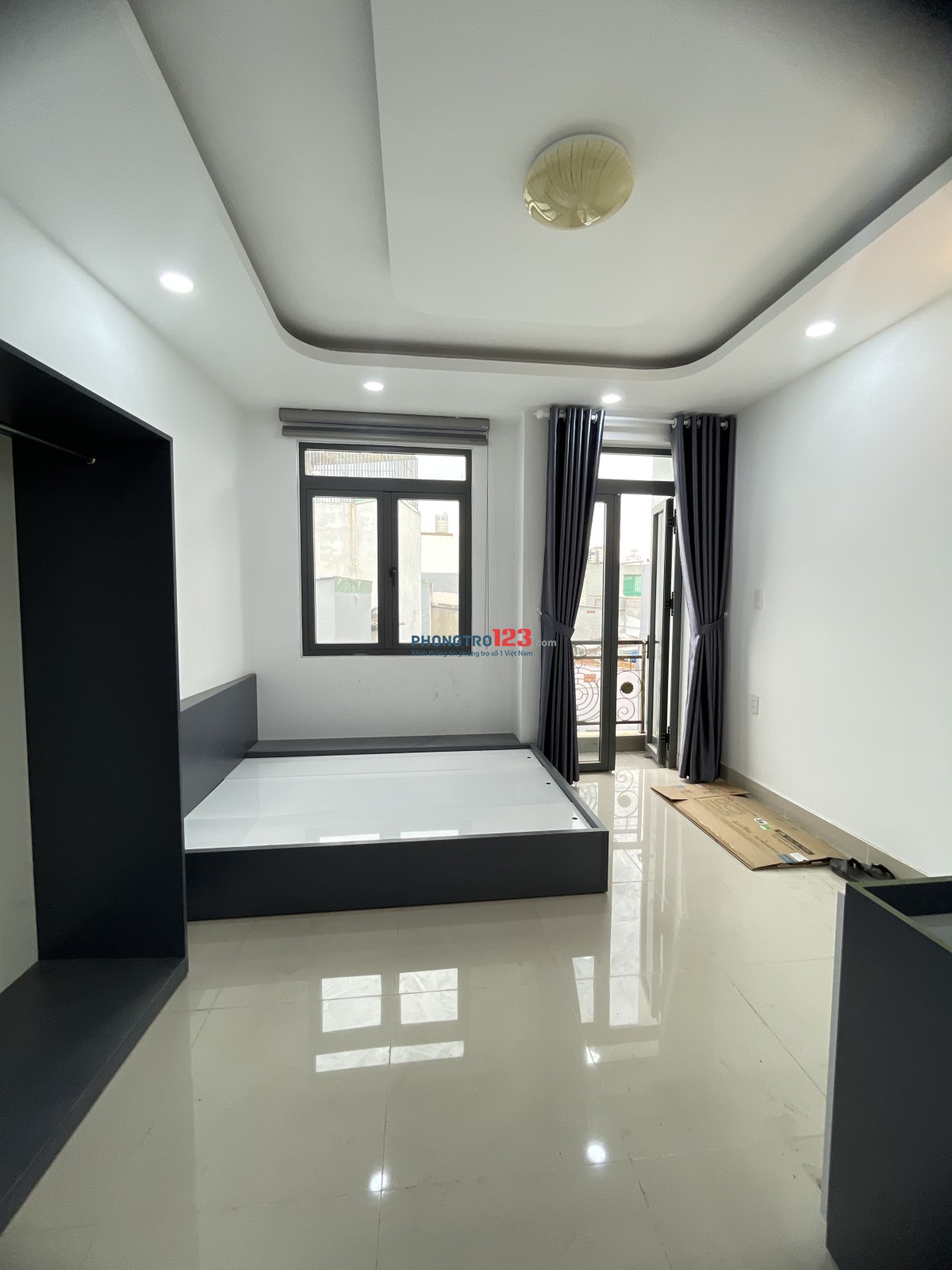 Ảnh Thật, Phòng Mới 100%, Bancol, Full Nội Thất, giá siêu rẻ ngay trung tâm Phú Nhuận giáp Q1, Q3