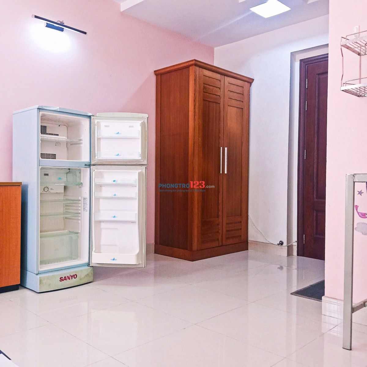 Cho Thuê Phòng Trọ Full Nội Thất Ngay Đường Thân Nhân Trung, P13 Quận Tân Bình