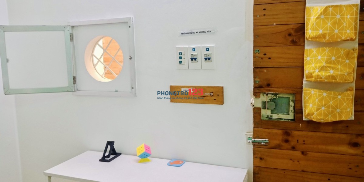 NHÀ SÂN RIÊNG 7tr6 - 2 PHÒNG, M. LẠNH, GÁC, WC, BẾP - Bình Thạnh