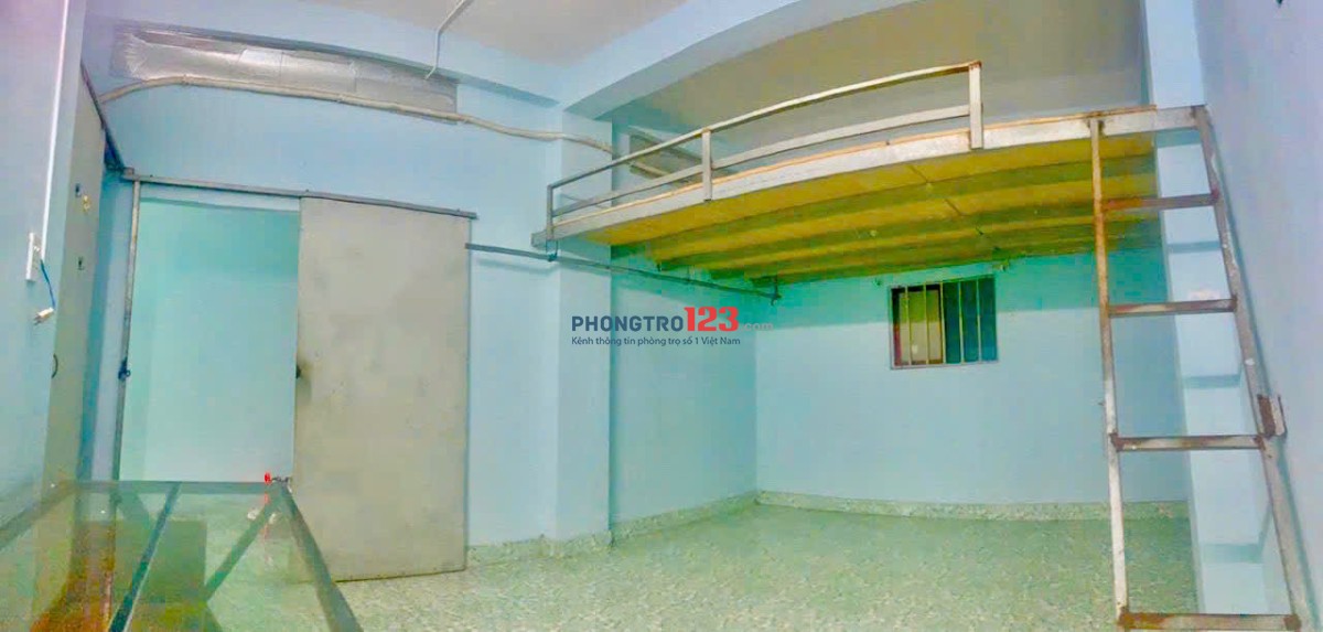 Phòng cho thuê giá chỉ 2.8 - 3.5 triệu không giới hạn số người ở, gần Q10 & Q. TB. Xem phòng ngay!