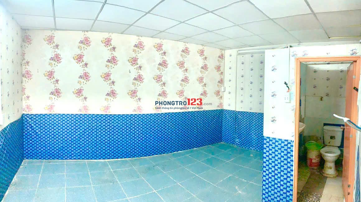 Phòng cho thuê giá chỉ 2.8 - 3.5 triệu không giới hạn số người ở, gần Q10 & Q. TB. Xem phòng ngay!