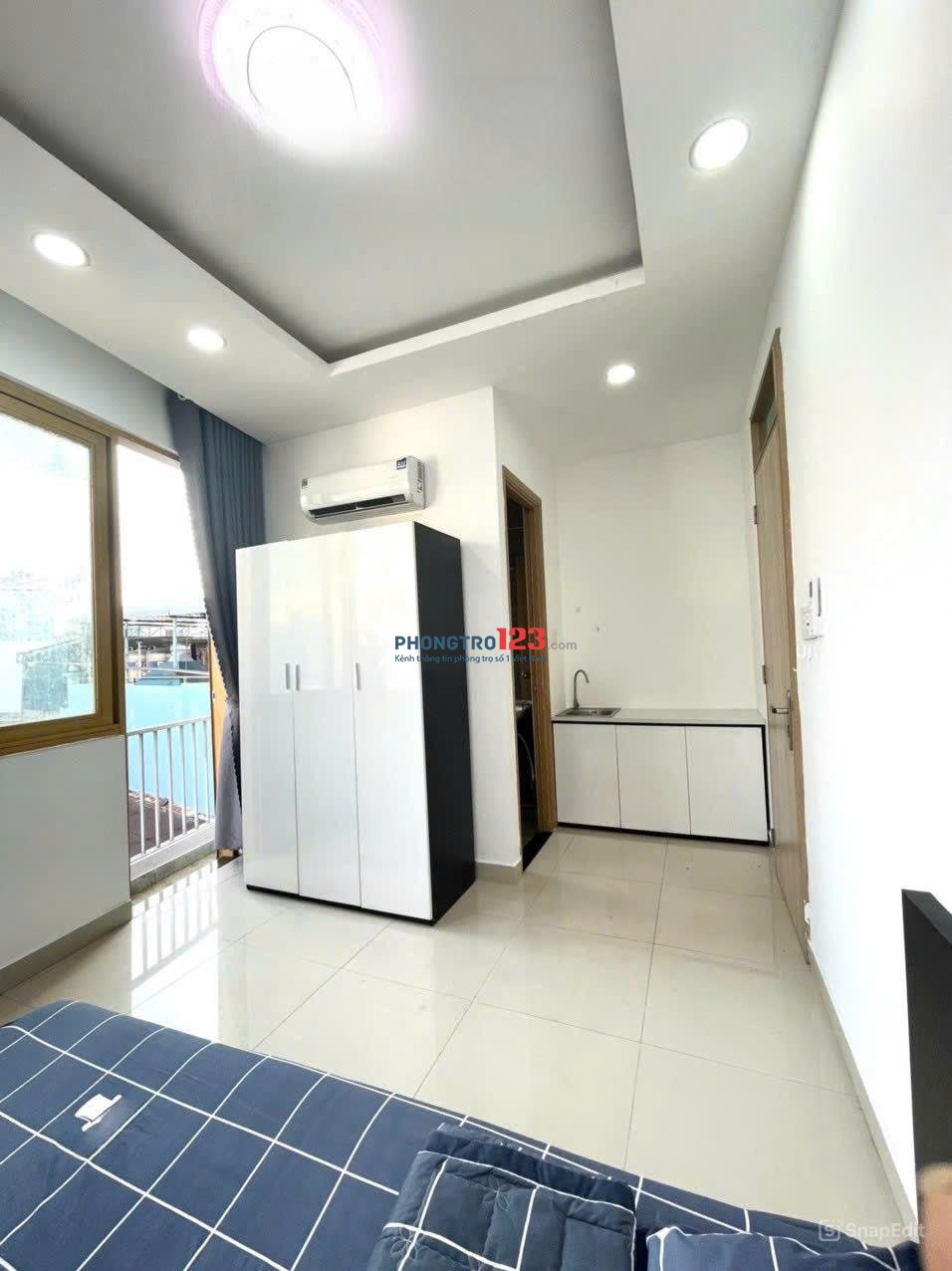 CHO THUÊ PHÒNG BAN CÔNG ĐẦY ĐỦ NỘI THẤT - ĐƯỜNG LỚN OTO TẠI Q3