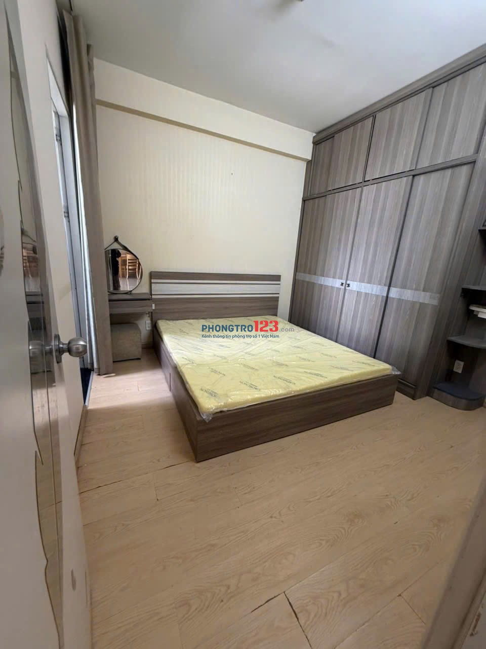 Dự án Phúc Yên, P15,Tân Bình - 86m2, 2p ngủ, có NT, 10tr/th
