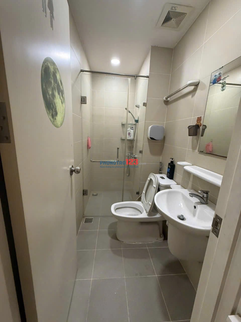 Dự án Phúc Yên, P15,Tân Bình - 86m2, 2p ngủ, có NT, 10tr/th
