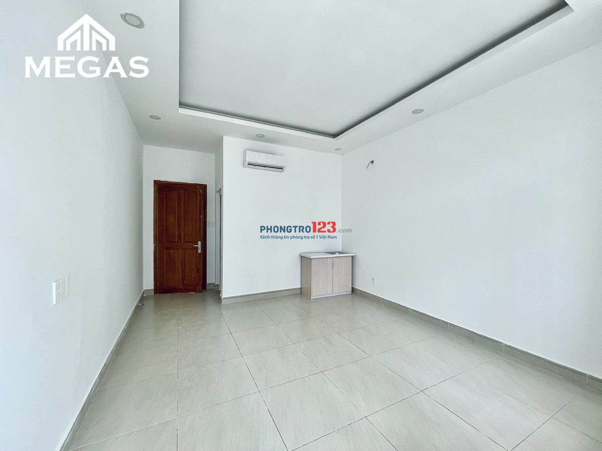 STUDIO - BAN CÔNG GIÁ RẺ TẠI BIG C TRƯỜNG CHINH