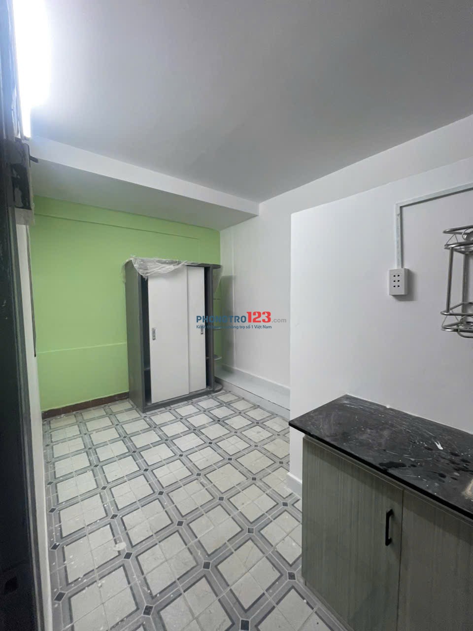 GIẢM 200k SUỐT HỢP ĐỒNG - PHÒNG MỚI NGAY ĐƯỜNG HẬU GIANG, VÒNG XOAY MŨI TÀU