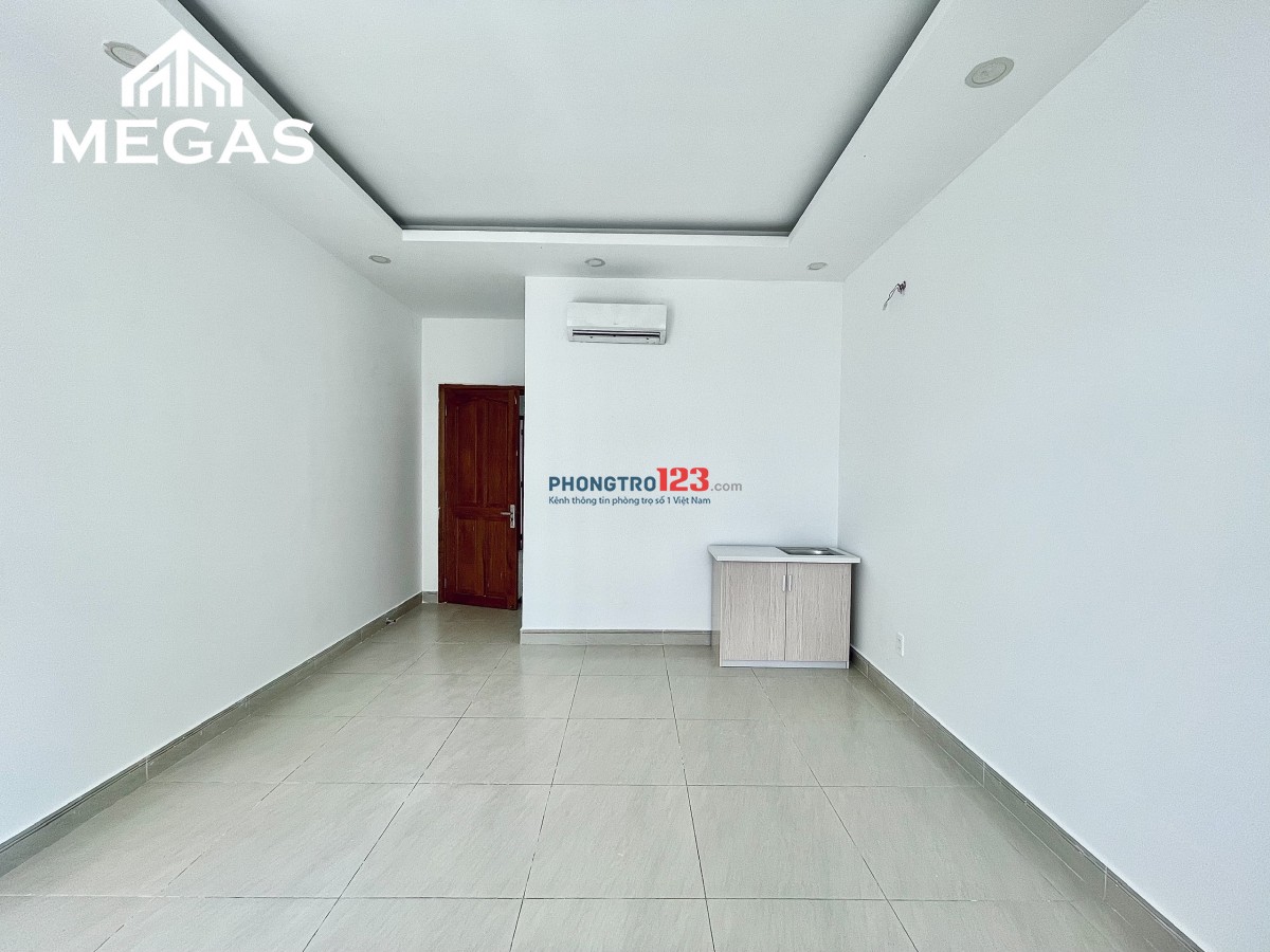 STUDIO - BAN CÔNG GIÁ RẺ TẠI BIG C TRƯỜNG CHINH