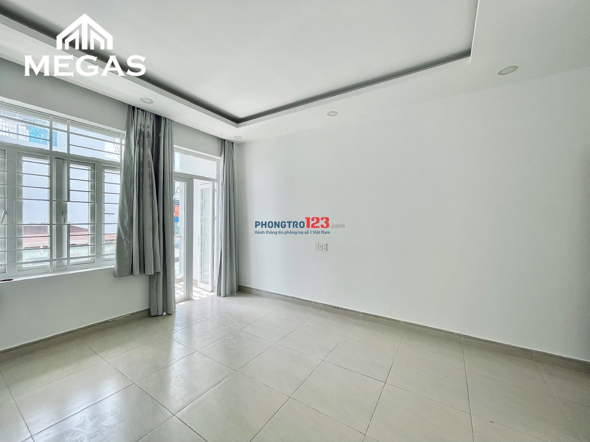 STUDIO - BAN CÔNG GIÁ RẺ TẠI BIG C TRƯỜNG CHINH