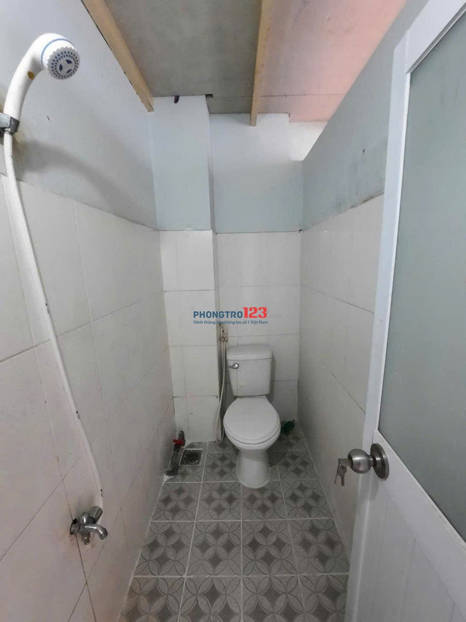 Cho thuê phòng cửa sổ thoáng mát, 3tr1, ở được 2 người, đường Trần Mai Ninh, Tân Bình