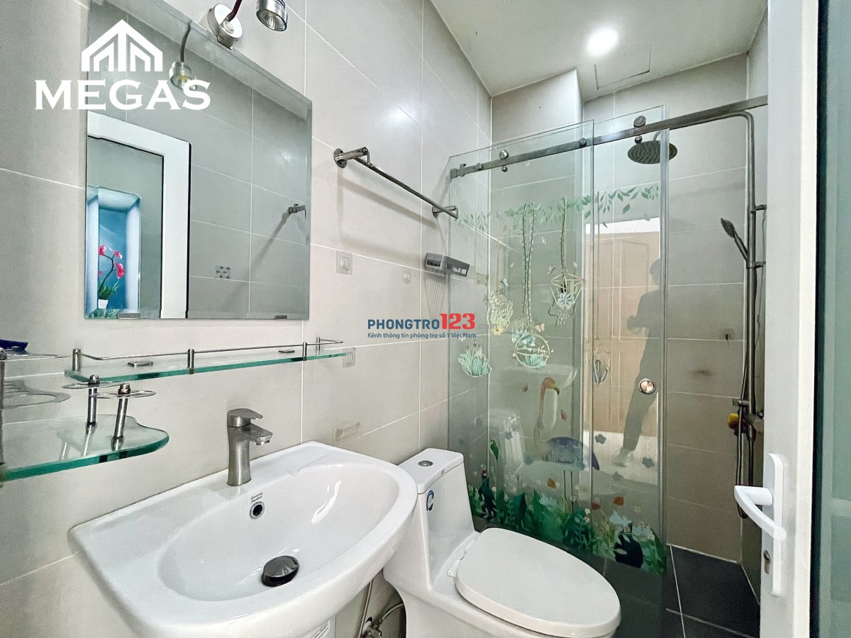 STUDIO - BAN CÔNG GIÁ RẺ TẠI BIG C TRƯỜNG CHINH