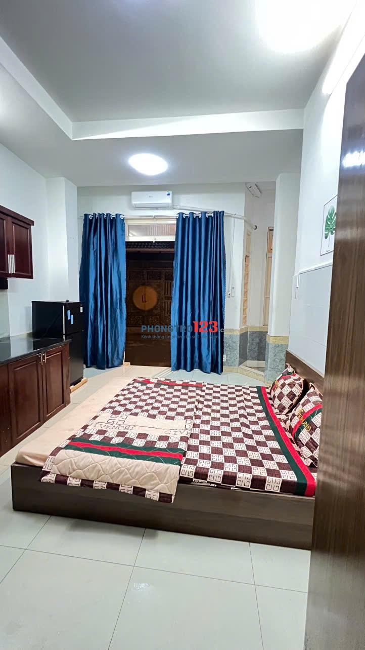Chính chủ cho thuê nhà, phòng ki ốt thoáng, đầy đủ nội thất, đường lớn
