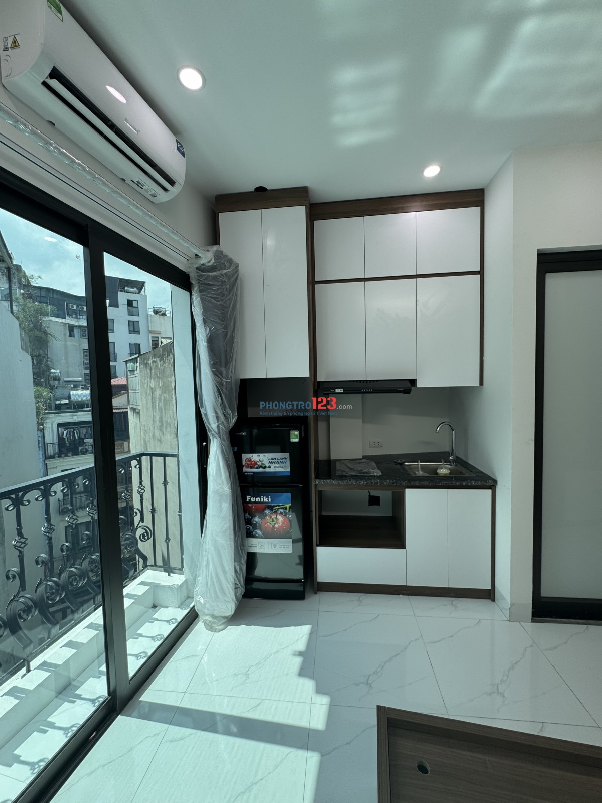 Phòng đầy đủ tiện nghi cho thuê tại HBT, Hn