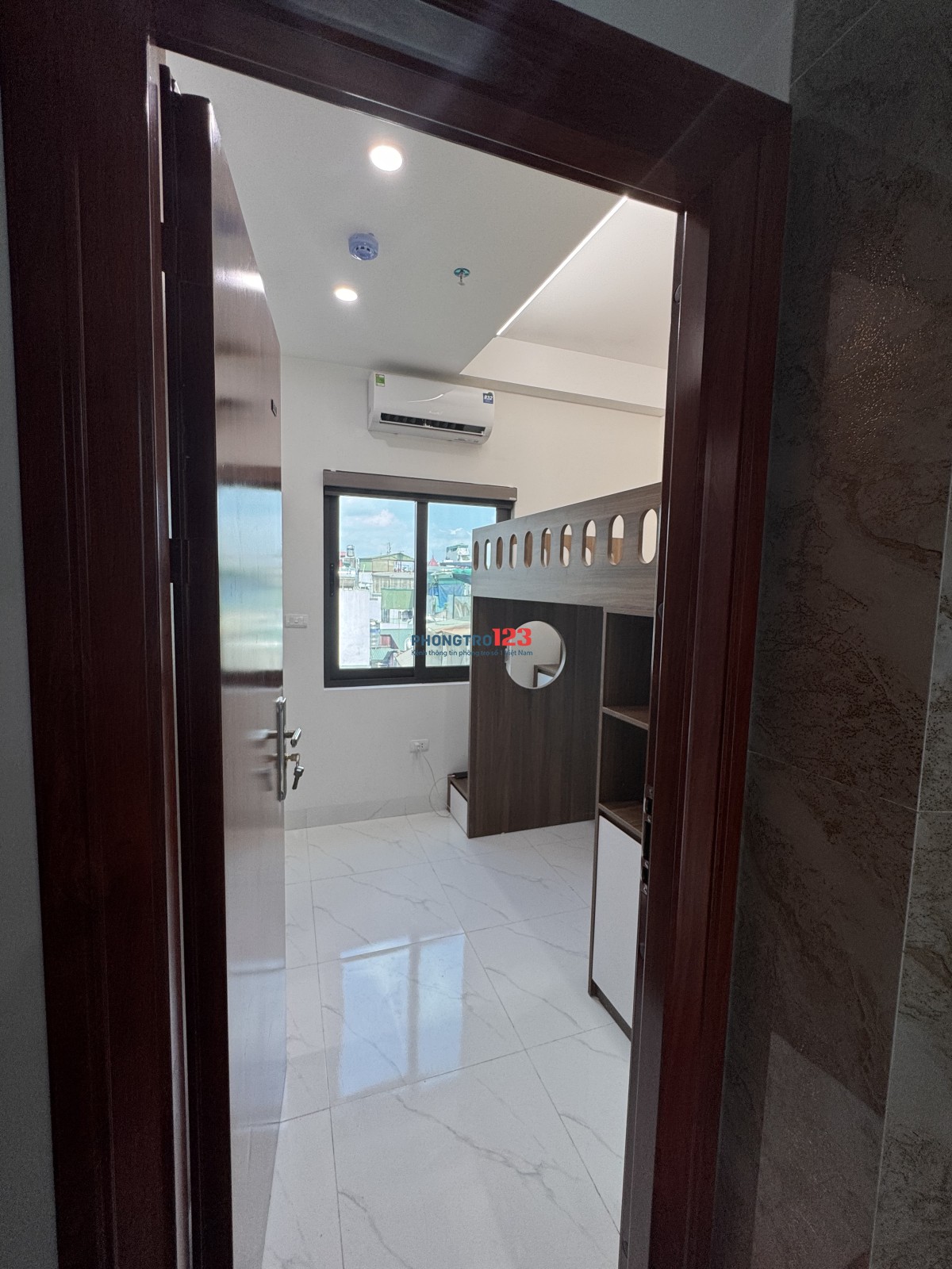 Phòng đầy đủ tiện nghi cho thuê tại HBT, Hn