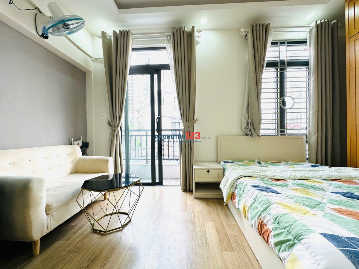 CĂN HỘ MỚI ĐẸP GẦN SÂN BAY – ĐƯỜNG YÊN THẾ, TÂN BÌNH – FULL NỘI THẤT, BAN CÔNG