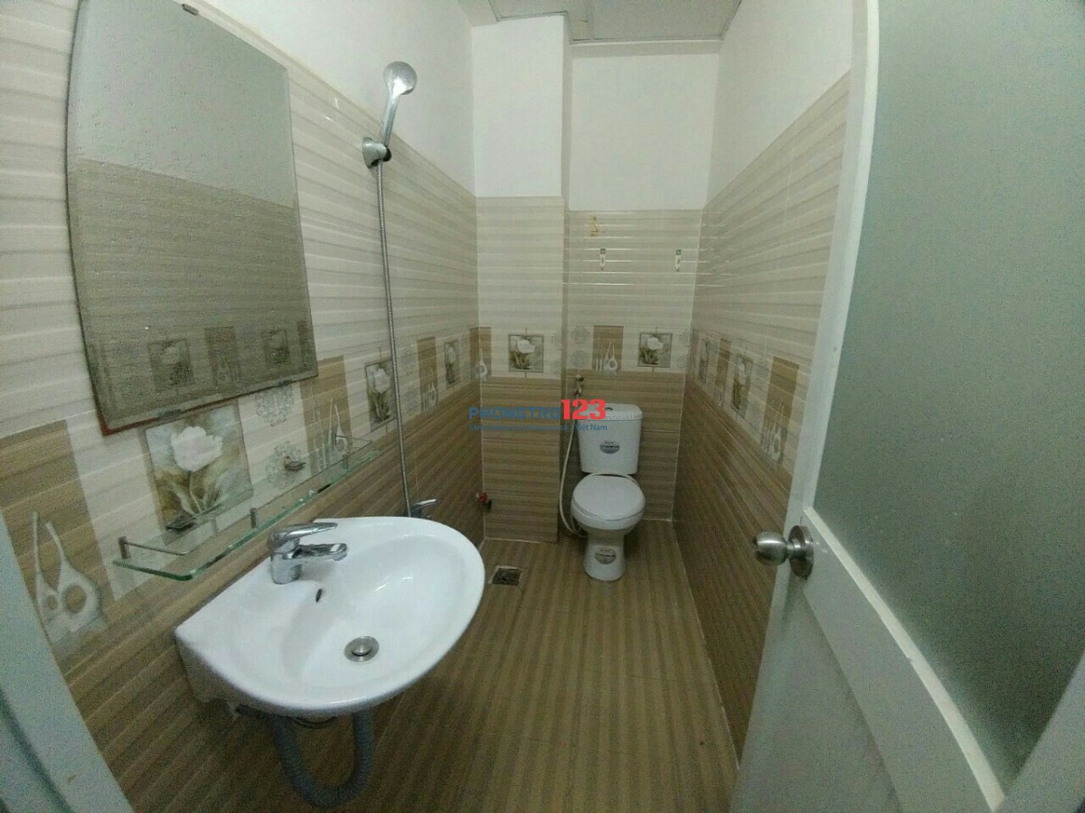 PHÒNG TRỌ cho thuê địa chỉ 1/7 Nguyễn Đình Khơi, P4, Q TB