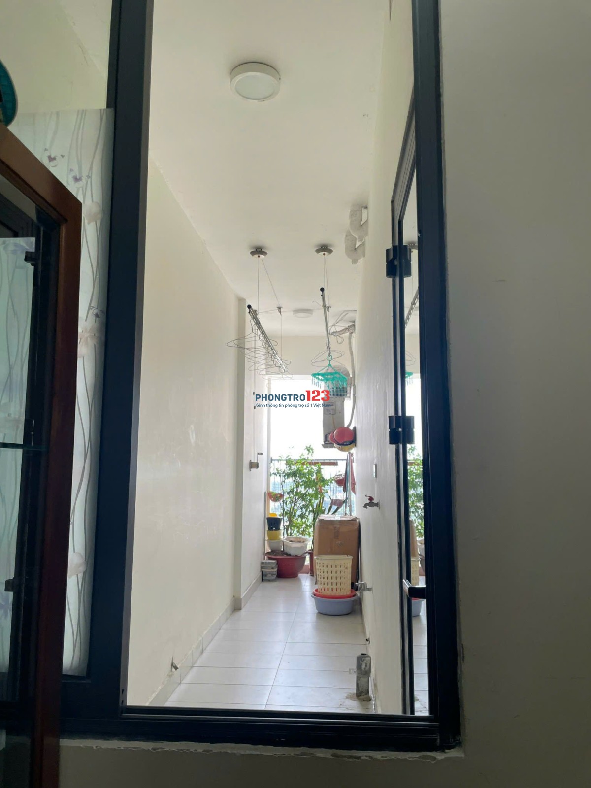 CHÍNH CHỦ CHO THUÊ CĂN HỘ 70M², TẦNG TRUNG – FULL NỘI THẤT GỖ, BẾP