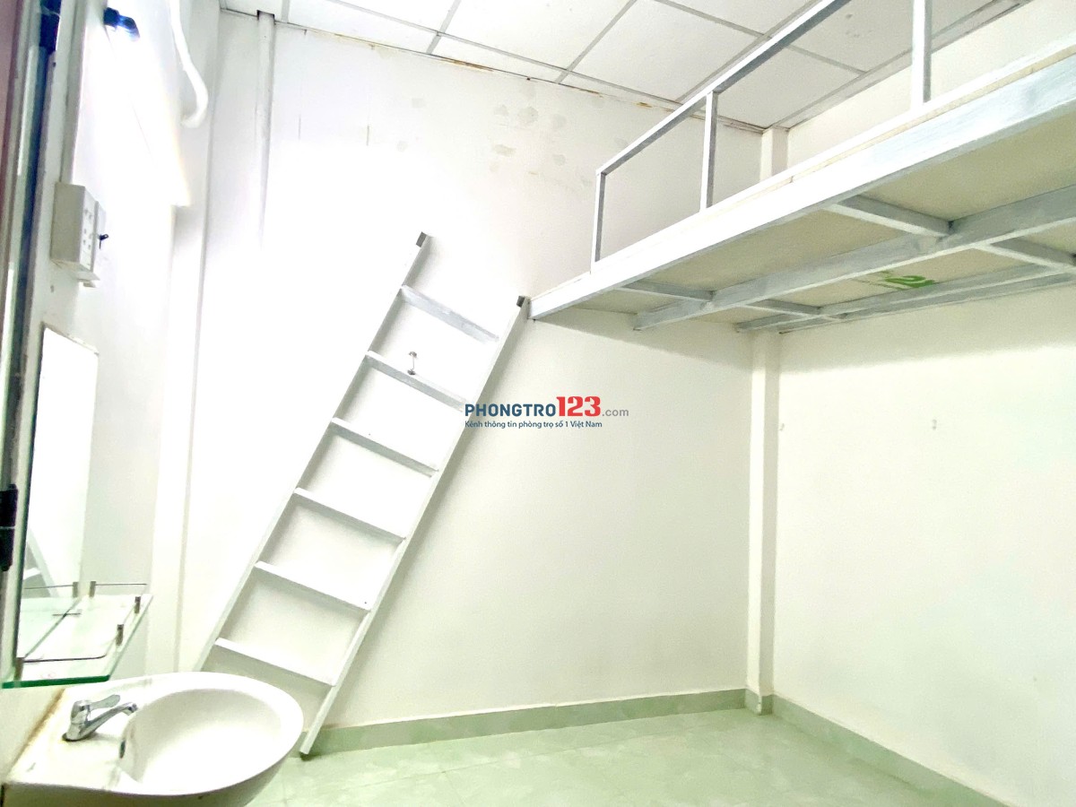 Phòng trọ mới tinh giá từ 3tr2 ở Hoàng Hoa Thám, Phường 7