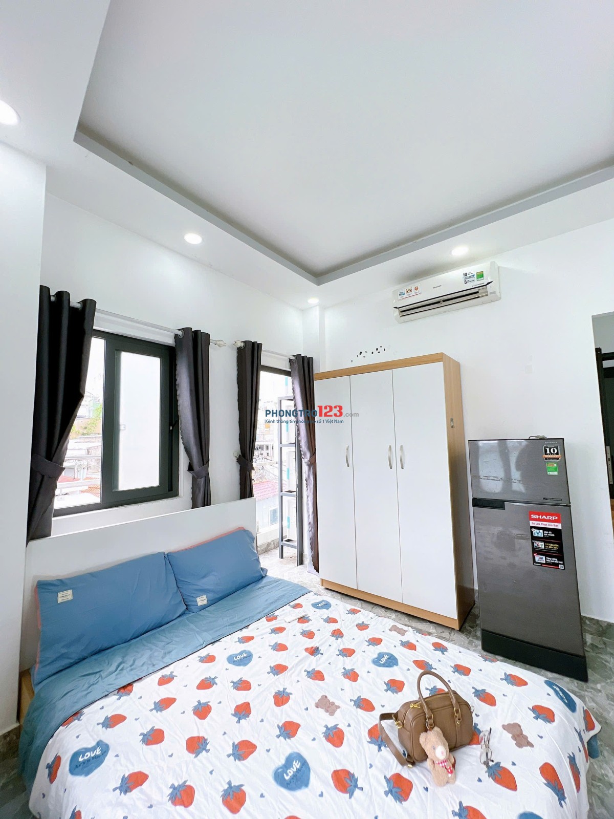 Phòng trọ 28m2 cửa sổ ban công thoáng mát ngay Nơ Trang Long, quận Bình Thạnh