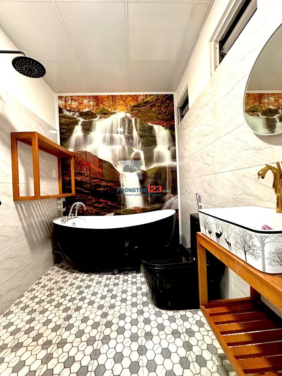  CĂN HỘ XỊN XÒ TÂN BÌNH 2 phòng ngủ + 2WC (có bồn tắm to oạch) + 1 phòng khách