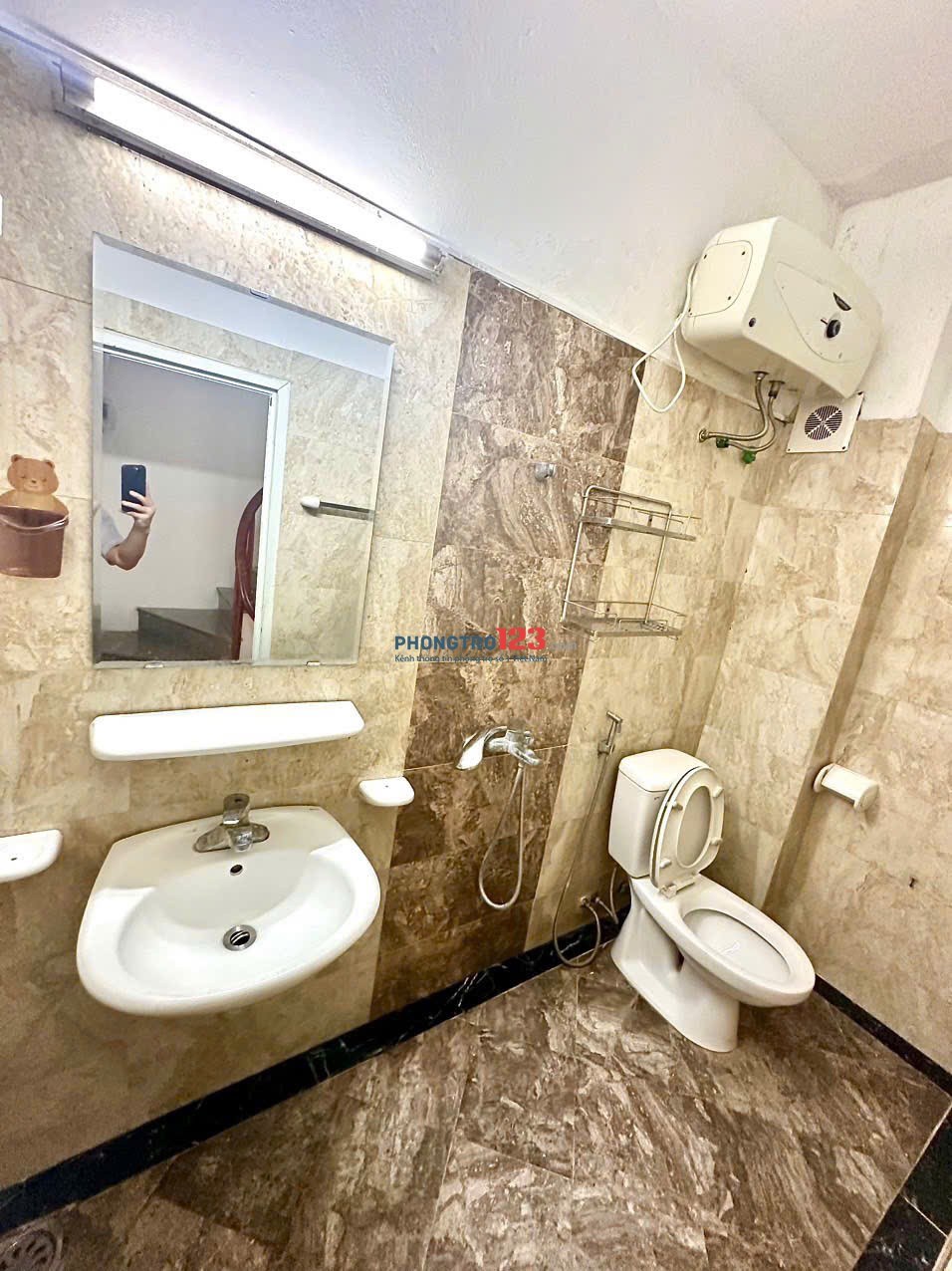 phòng trọ full đồ, 25 m2, có ban công, Hai Bà Trưng