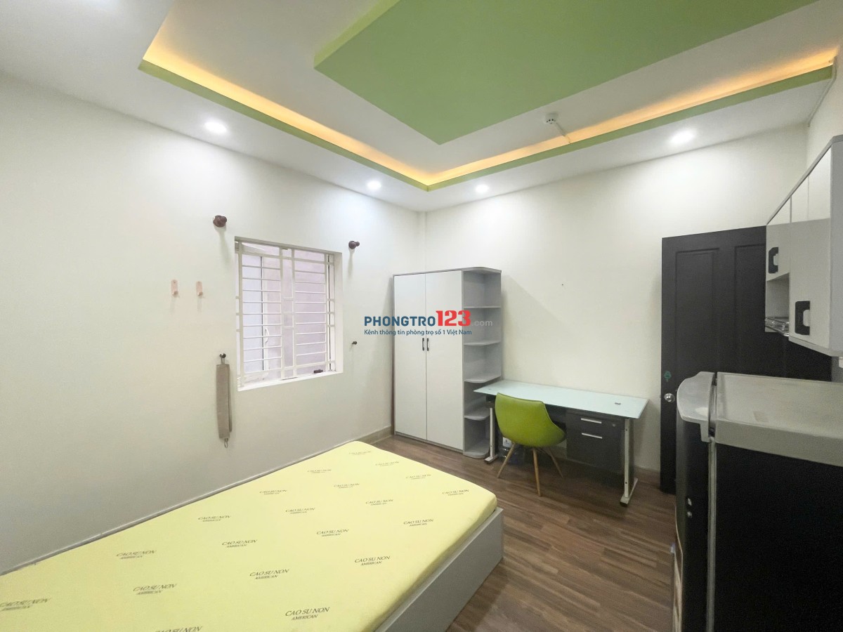 Tìm phòng Q8, chuyên Phạm Hùng Nối dài Ban công cửa sổ Full nội thất