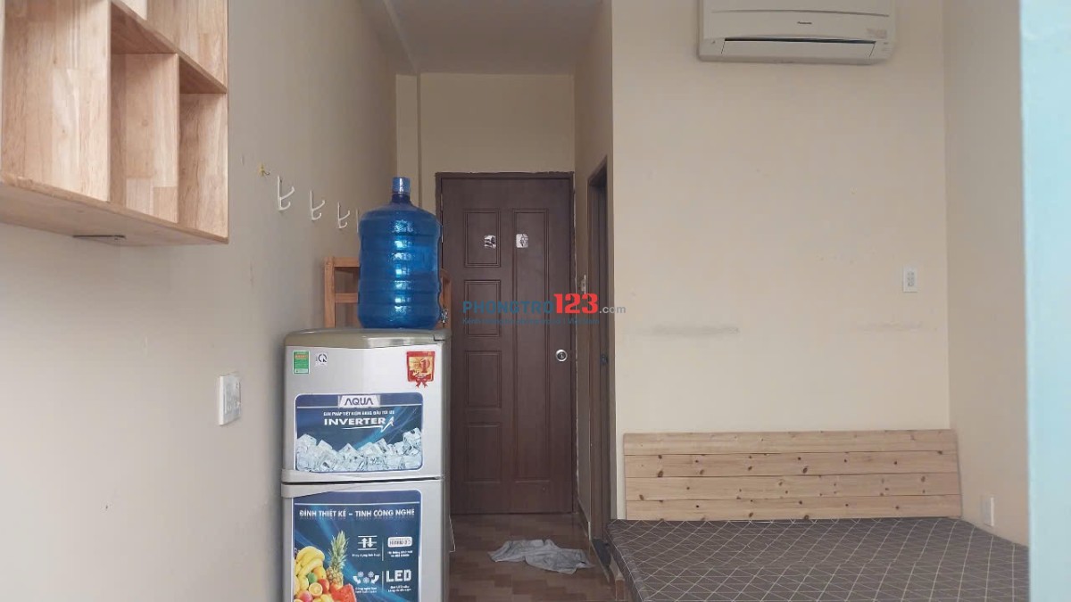 Tiện nghi đầy đủ như hình ảnh bên dưới không chung chủ nhà thoáng mát và đẹp sáng