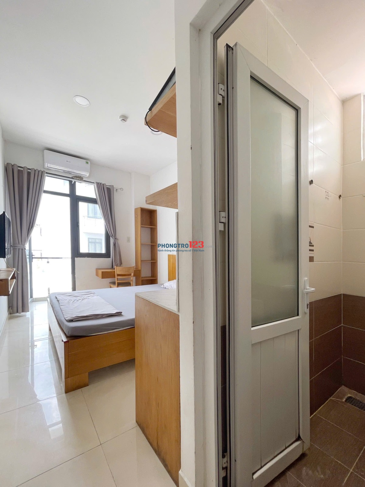 Cho thuê Studio có ban công, nội thất đầy đủ - Nơ Trang Long, Bình Thạnh gần ĐH Văn Lang CS2