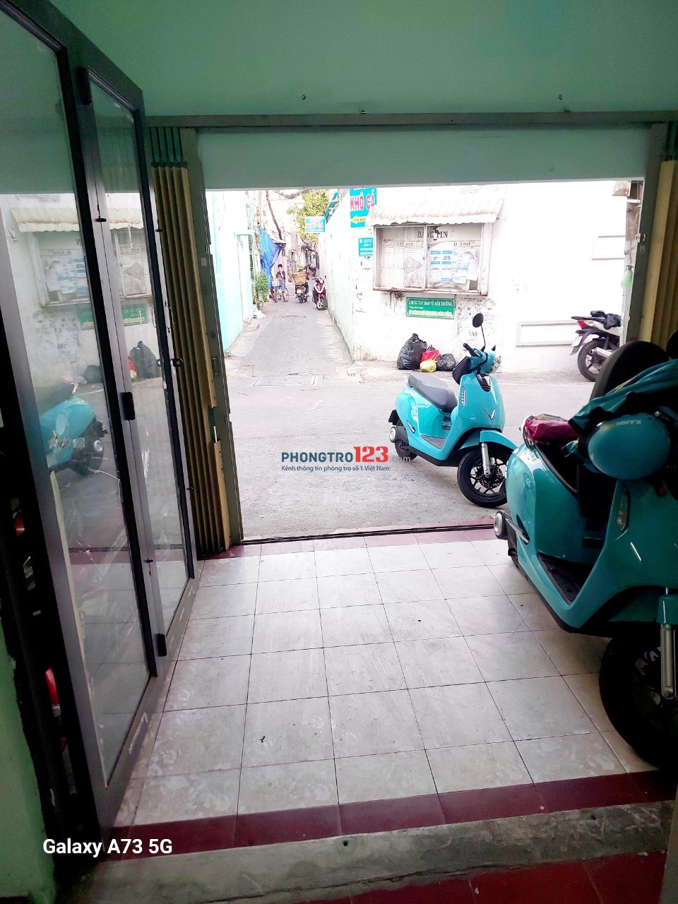 Cho Thuê mặt bằng Q10.rộng rãi thoải mái.25m2.đường xe hơi.ngay trường học.4tr9