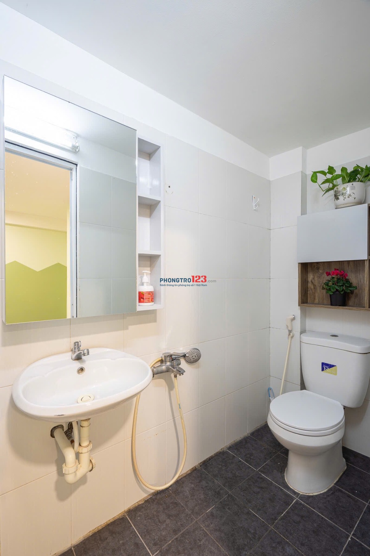 CHO THUÊ CĂN HỘ DUPLEX SIÊU XINH - GẦN CHỢ TÂN ĐỊNH QUẬN 1