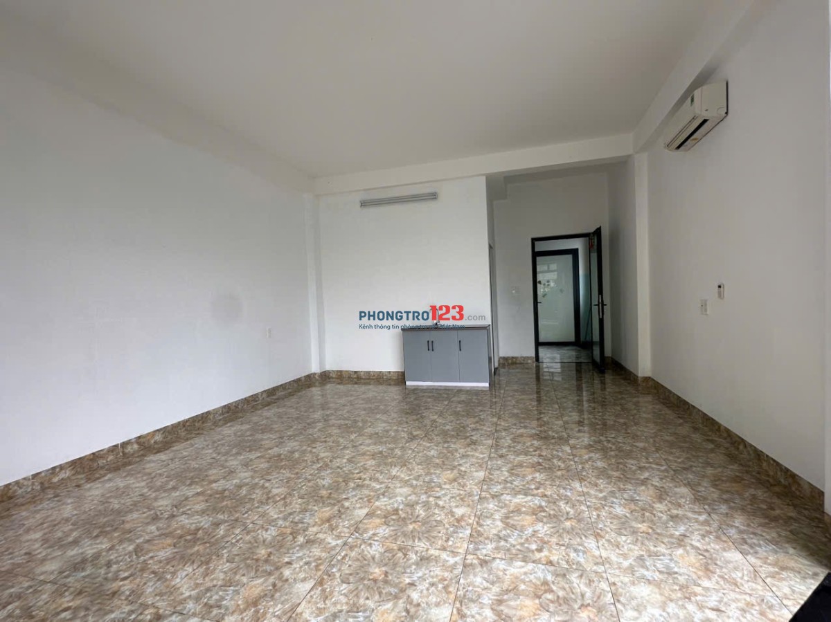 CHO THUÊ PHÒNG BAN CÔNG NGAY KHU VIP HIỆP THÀNH CITY – NGUYỄN THỊ BÚP, Q.12 – GẦN CÔNG VIÊN PHẦN MỀM