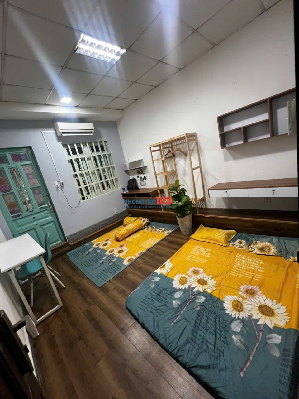 Phòng CÓ PHÒNG NGỦ + PHÒNG KHÁCH TÁCH RIÊNG BẾP