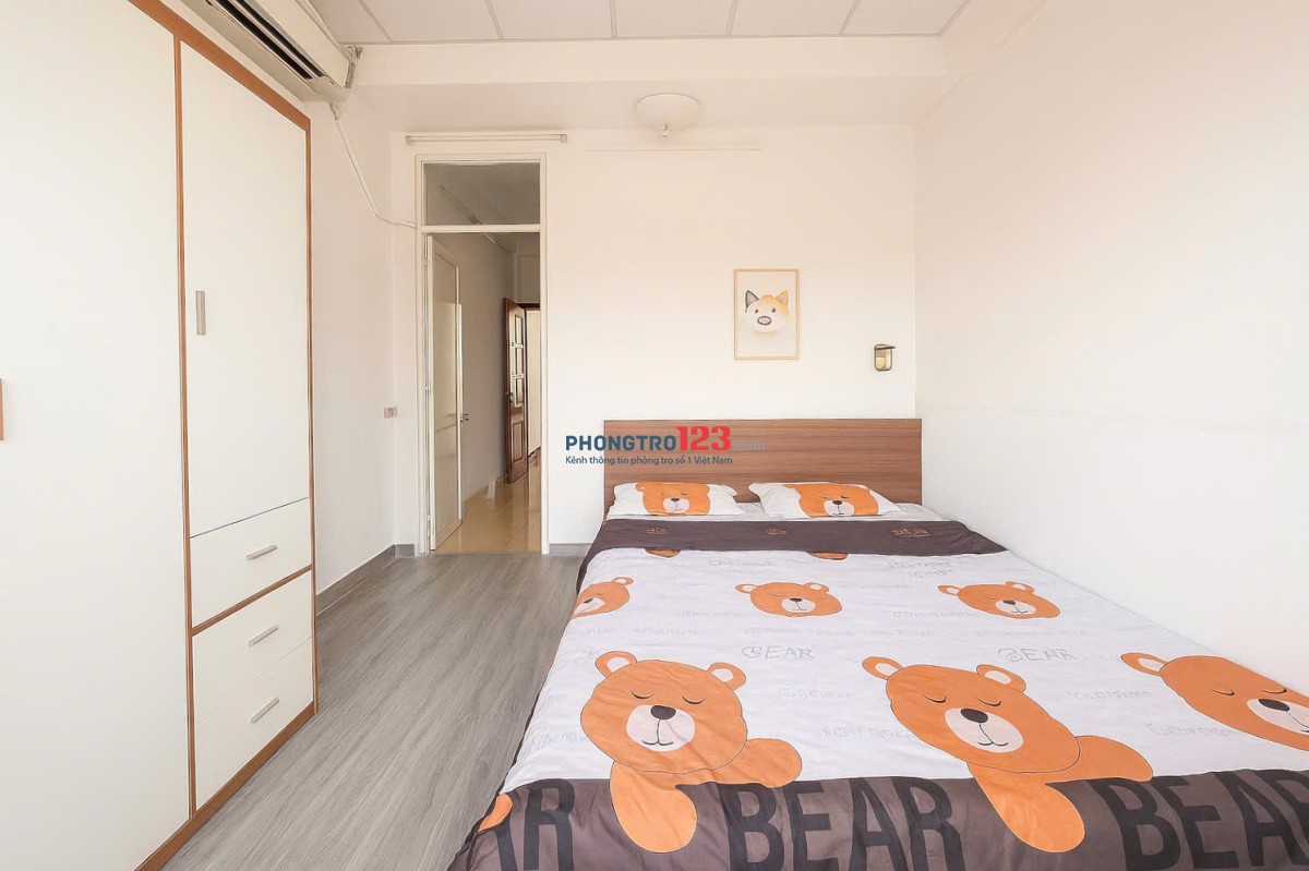 CHO THUÊ 1 PHÒNG NGỦ 30m2 THOÁNG MÁT - BAN CÔNG - BÌNH THẠNH GẦN QUẬN 1, QUẬN 2, Ngã tư Hàng Xanh