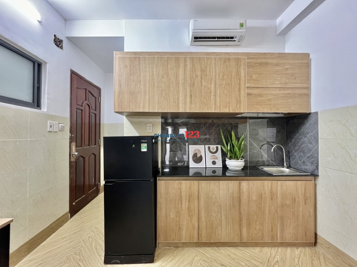 Cho thuê Phòng 30m2 đầy đủ Nội Thất có Cửa Sổ lớn - gần Sân Bay - CV Gia Định - Tân Bình