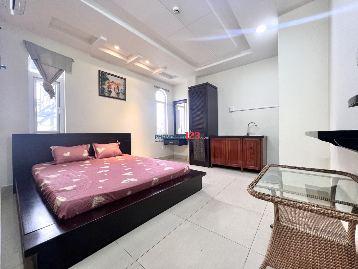 PHÒNG CỬA SỔ 20m2 THOÁNG MÁT VIEW SIÊU ĐẸP ĐẦY ĐỦ TIỆN ÍCH