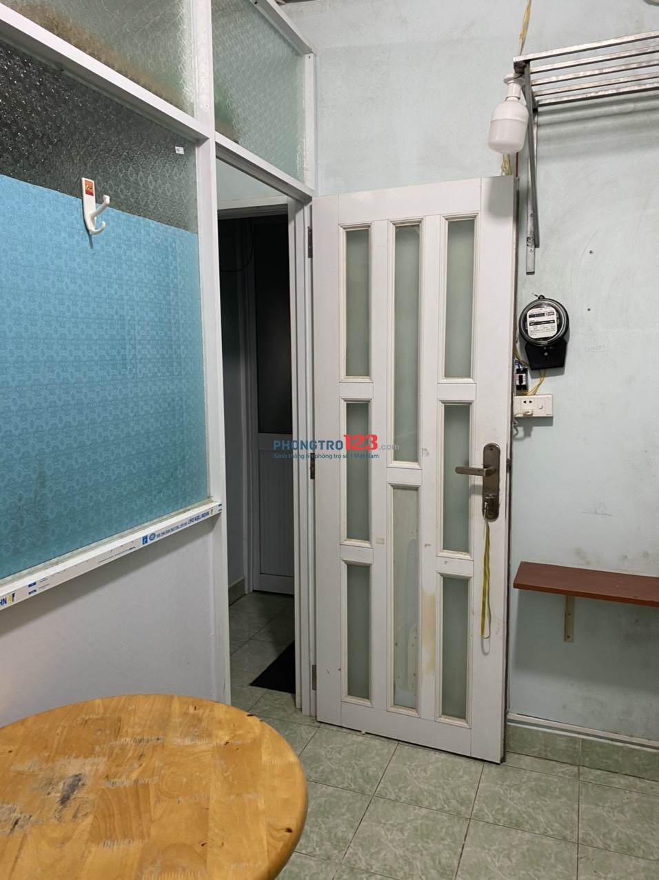 Cho thuê phòng trọ Q1 yên tĩnh - giá 2tr5