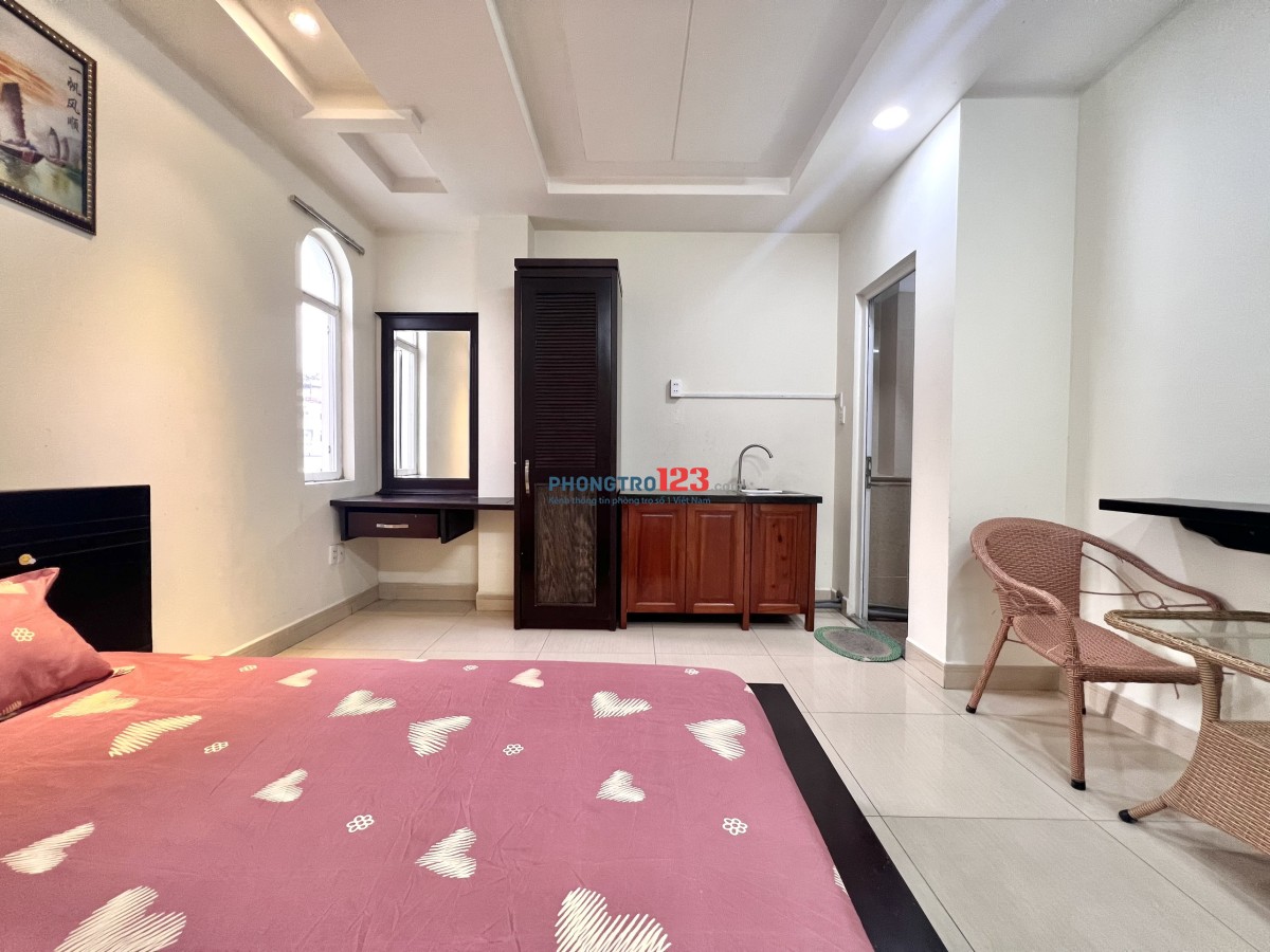 PHÒNG CỬA SỔ 20m2 THOÁNG MÁT VIEW SIÊU ĐẸP ĐẦY ĐỦ TIỆN ÍCH