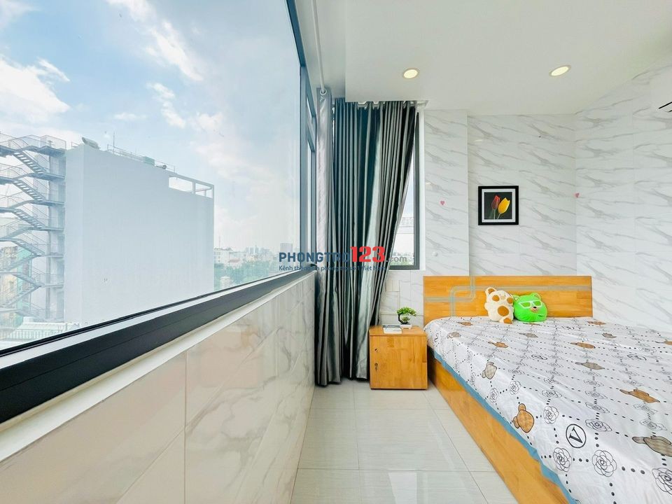 Phòng cửa sổ Hồ Hảo Hớn Q1 Hướng Võ Văn Kiệt chợ Nga ĐH Văn Lang Soho