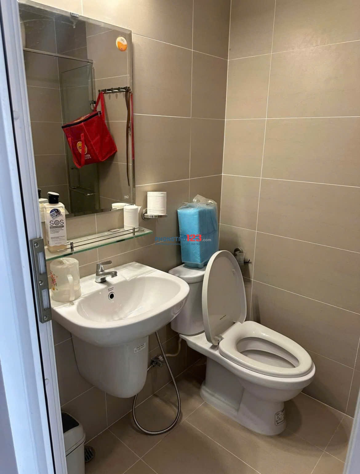 Central Plaza, Phạm Văn Hai, TB, NT, 68m2, 2PN cho thuê liền