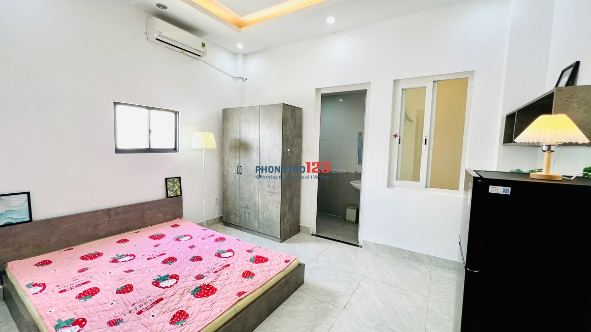 ⭐ CĂN HỘ CÓ BAN CÔNG – FULL NỘI THẤT – MỚI TINH – GẦN SÂN BAY TÂN SƠN NHẤT