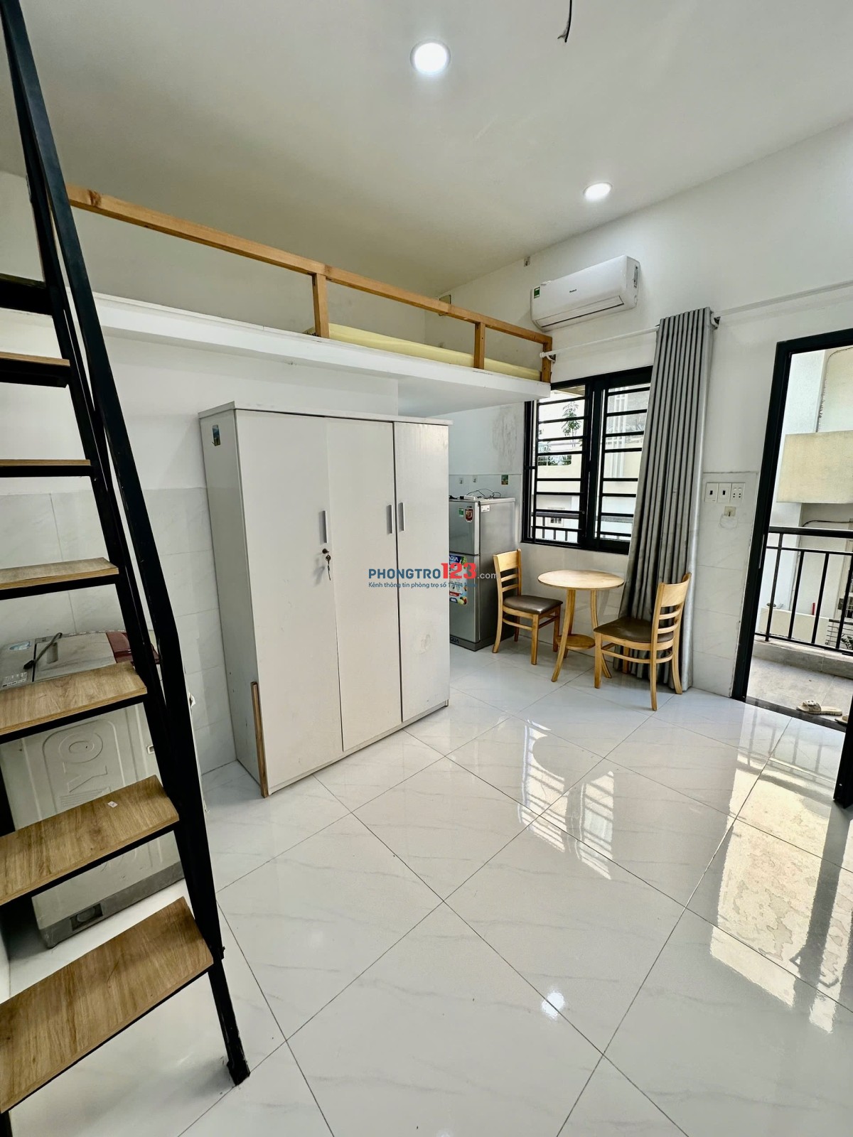 ⭐️CĂN HỘ BAN CÔNG – FULL NỘI THẤT – MỚI TINH – GẦN ETOWN CỘNG HOÀ