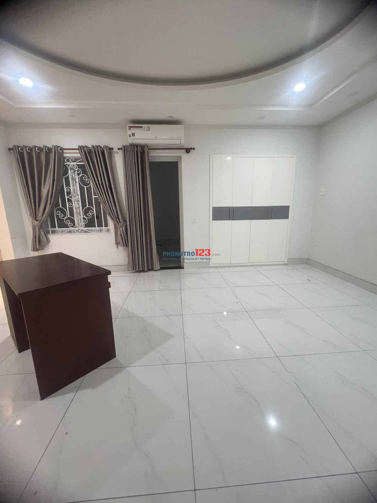 Cho Thuê Nhà Nguyên Căn Siêu Rộng 120m2, 4lầu 6PN tại Dương Văn Dương - Q. Tân Phú.