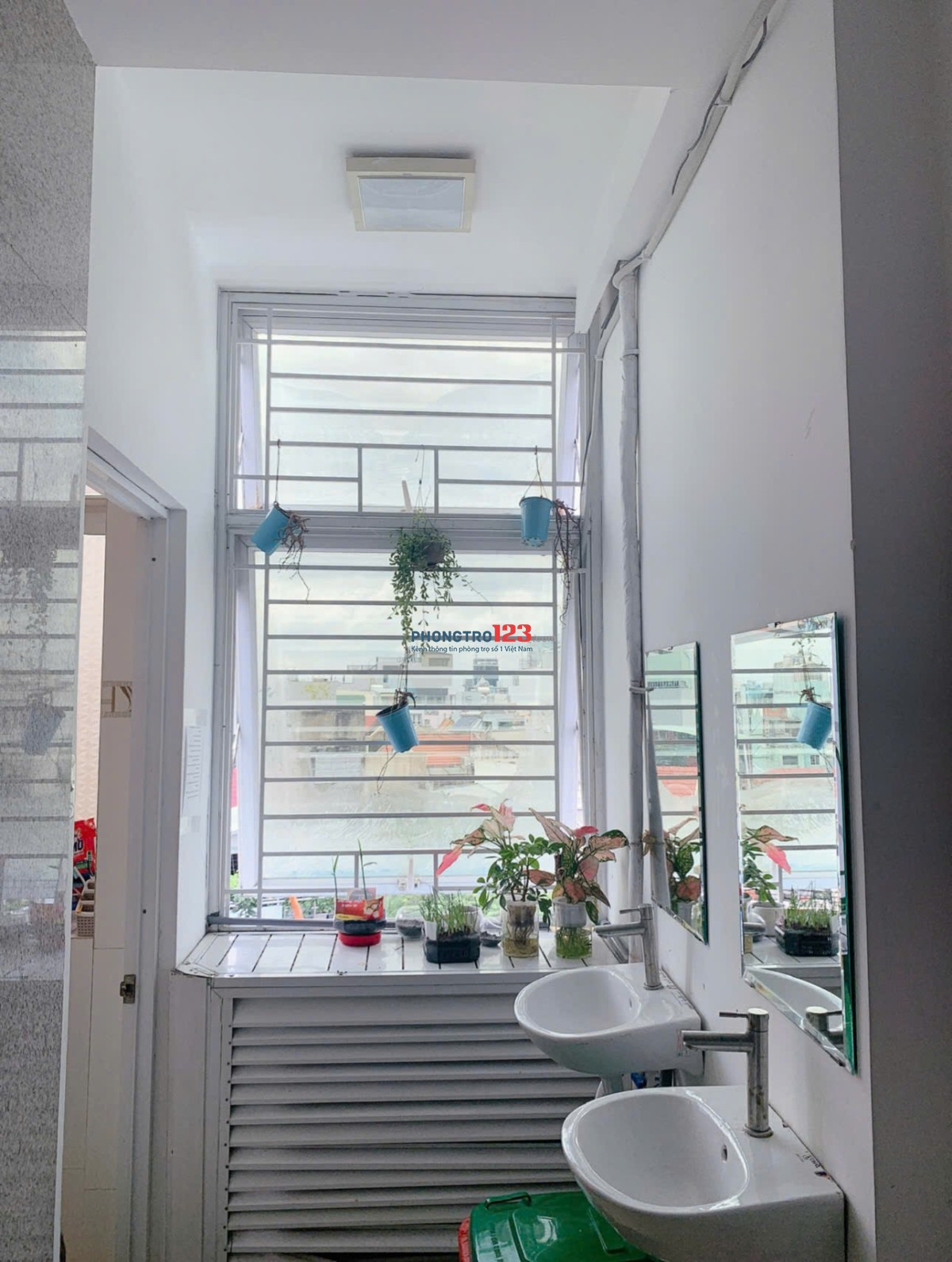 KÍ TÚC XÁ Tiện Nghi - Full Nội Thất - Giá Hạt Rẻ