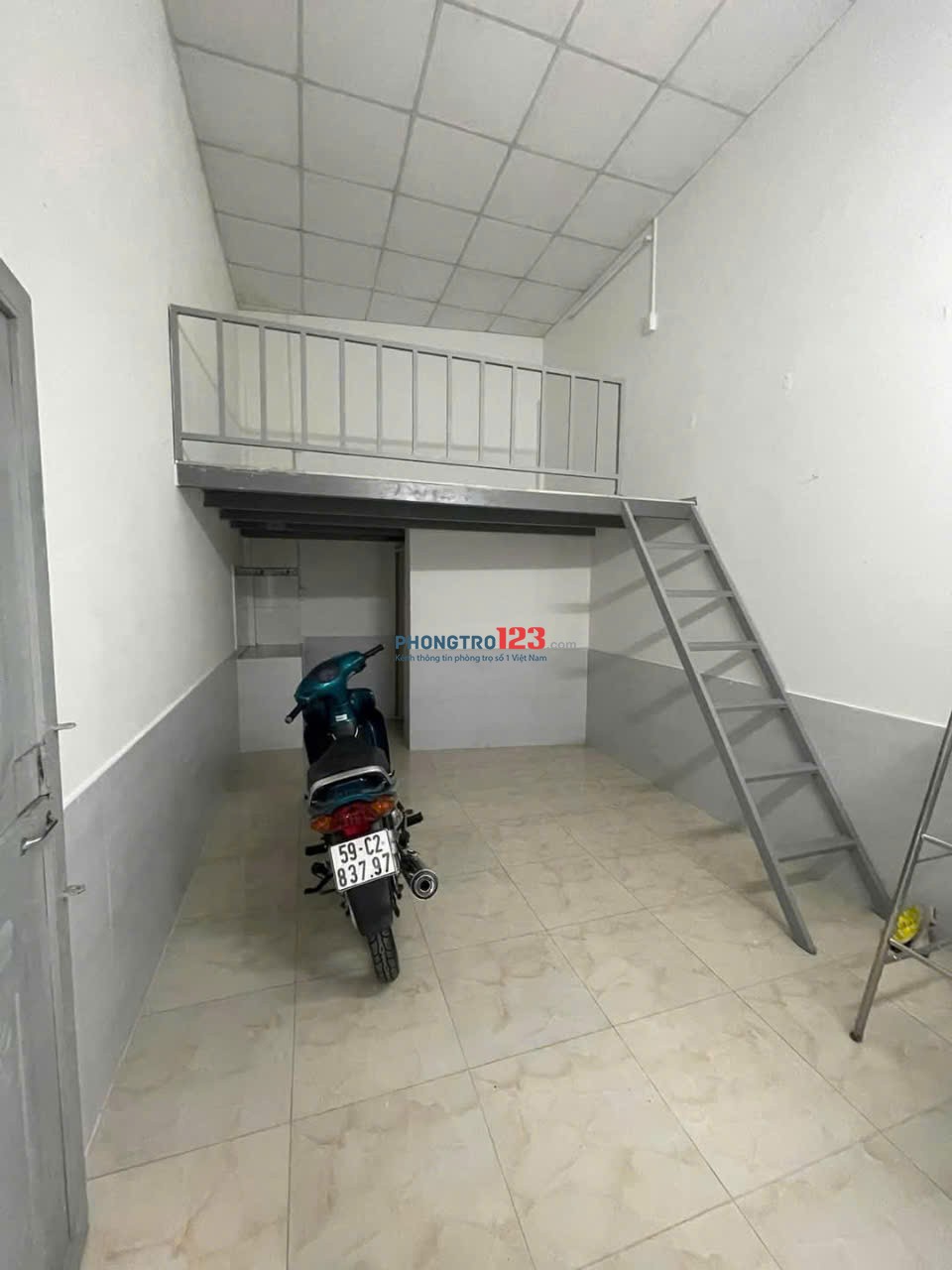 Phòng trọ gác cao 2m Ung văn khiêm gần Ga Tân Cảng cầu Sài Gòn Nguyễn văn thương , ĐH GTVT HUTECH