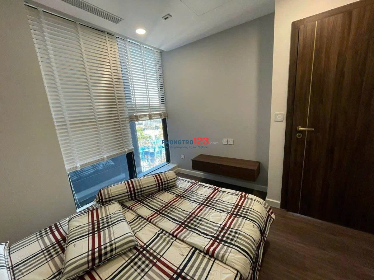 Chung cư Miếu Nổi, Vũ Huy Tân, BT: 72m2, 2p ngủ có ban công, 11tr