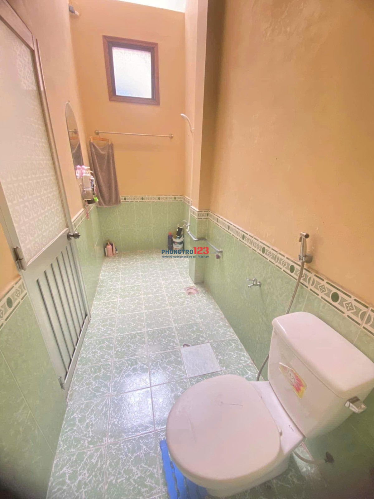 KÝ TÚC XÁ TRẦN NÃO – TIỆN NGHI – NGAY TRUNG TÂM – GIÁ RẺ PHÙ HỢP CHO SINH VIÊN CÔNG NHÂN