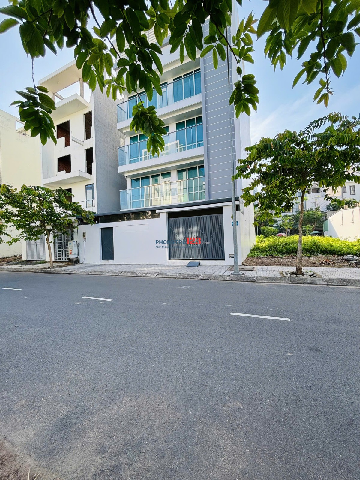 Cho thuê phòng cát lái gần Citisoho siêu rẻ 3tr8 - 4tr. Full nt Mới